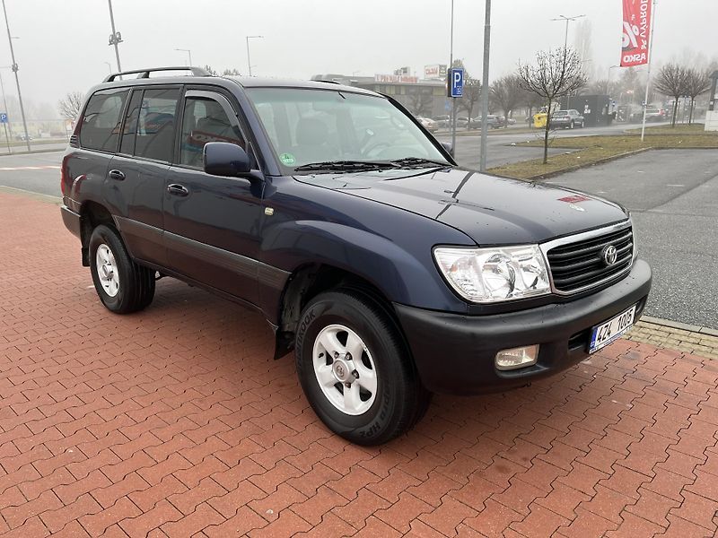Toyota Land Cruiser 4.6 V8 LPG - fotka 4 z 24
