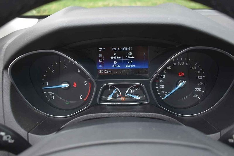 Ford Focus je dobrá volba pro trvanlivé auto pro rodinu
