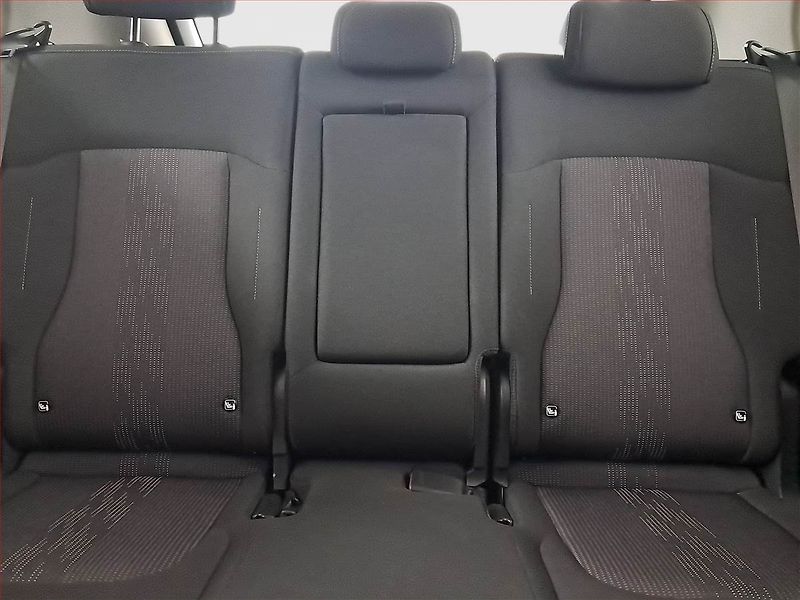 Kia Sportage (2022) 1.6 T-GDI - fotka 10 z 18