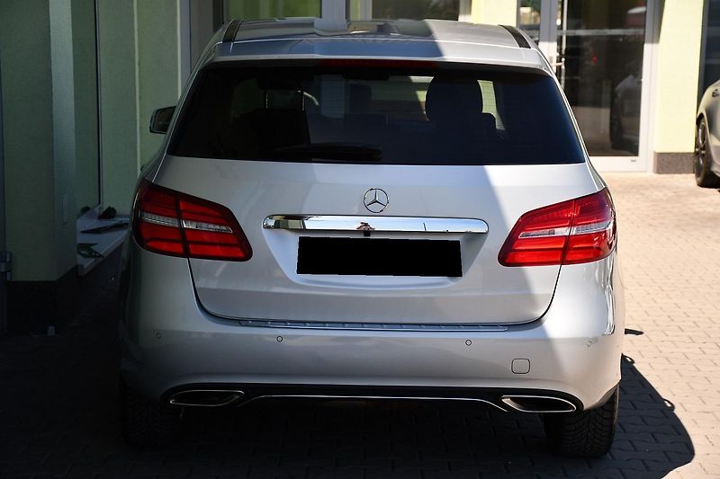 Mercedes-Benz Třídy B 220d PDC 4M N.TOP VYHŘ.SEDAČ - fotka 10 z 38