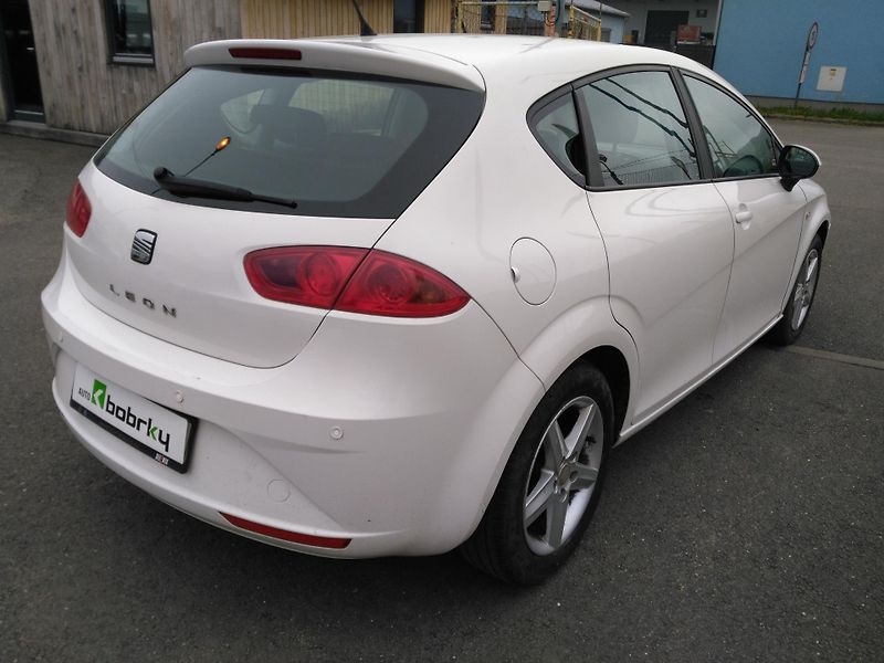 Seat Leon 1,6 TDI - fotka 3 z 29
