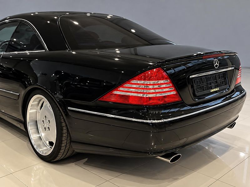 Mercedes-Benz CL (2005) - fotka 4 z 18