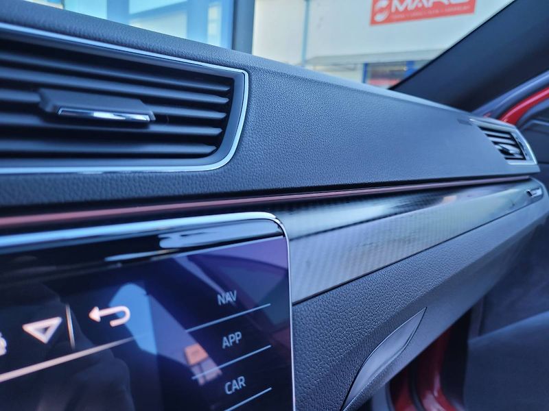 Škoda Superb 2.0 TDI DSG7 140kW Sportline 4 - fotka 31 z 62