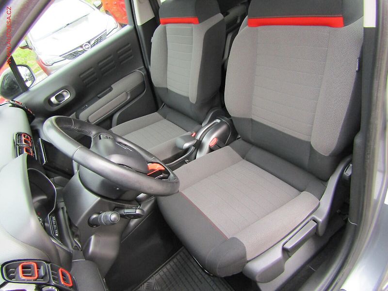 Citroën C3 Aircross (2018) 1.2 PT, AC, tempo - fotka 9 z 14