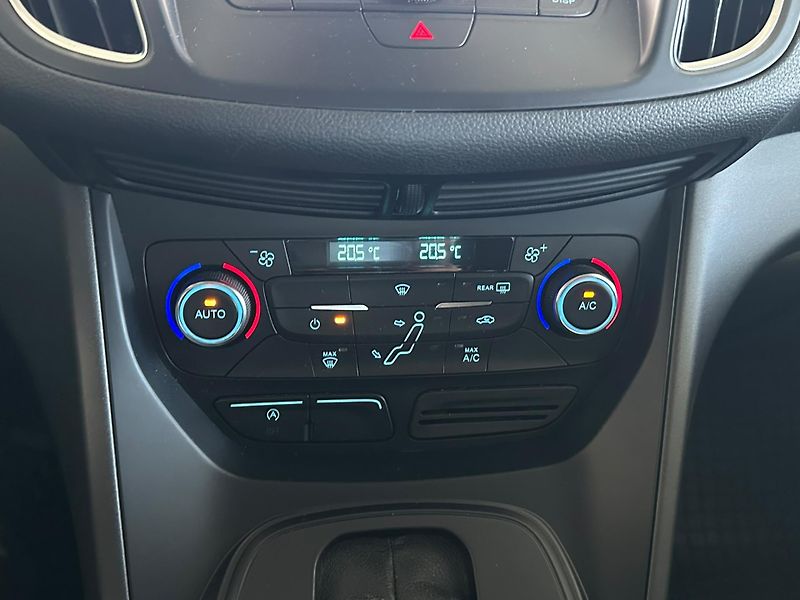 Ford Grand C-MAX (2019) 1.5TDCi,106HP,7 míst - fotka 14 z 19