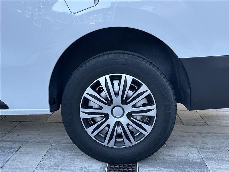 Opel Vivaro 2,0 CDTI 144PS  L2 Kombi Enjoy - fotka 43 z 53