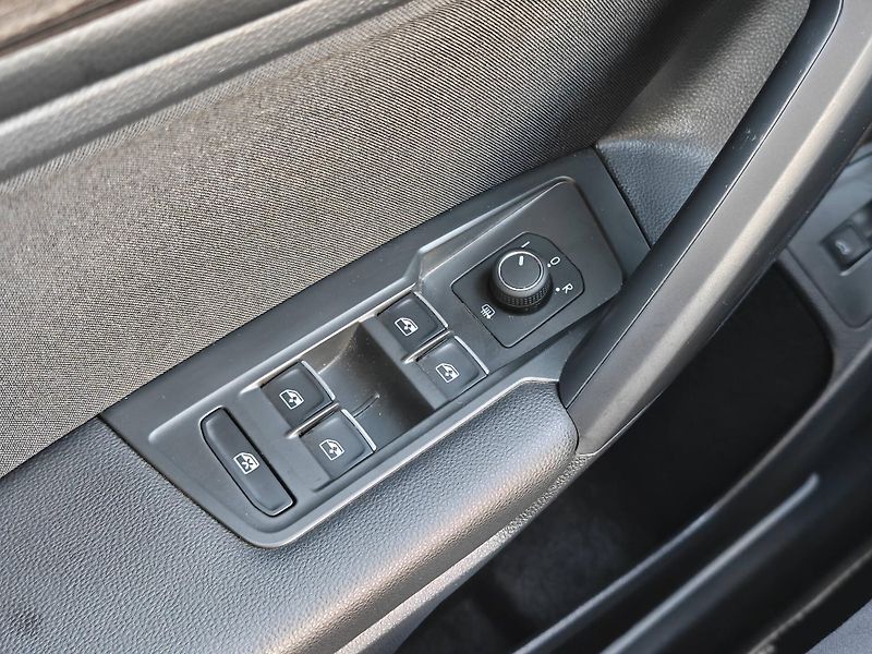 Volkswagen Tiguan Life 7DSG 1,5TSi - fotka 19 z 22
