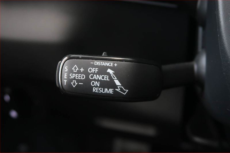 Škoda Karoq (2024) Sportline 2.0 TDI - fotka 18 z 27