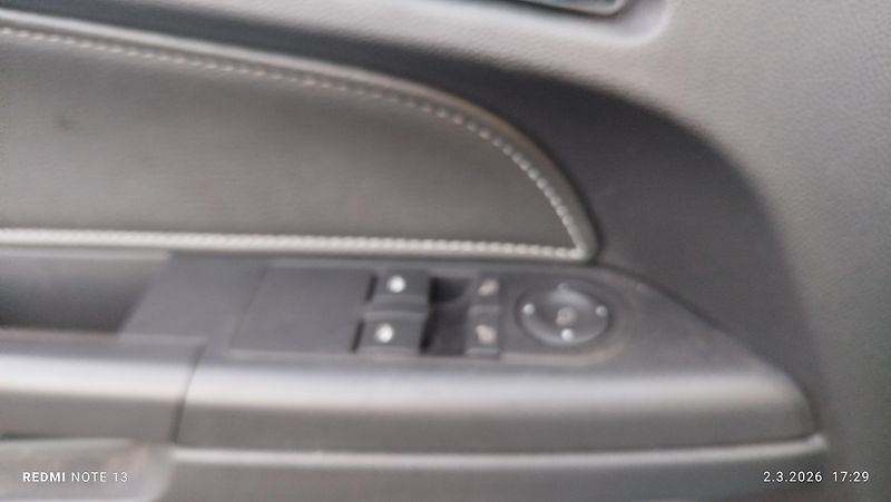 Opel Astra (2007) 1.6 16v   BEZ KOROZE - fotka 9 z 14