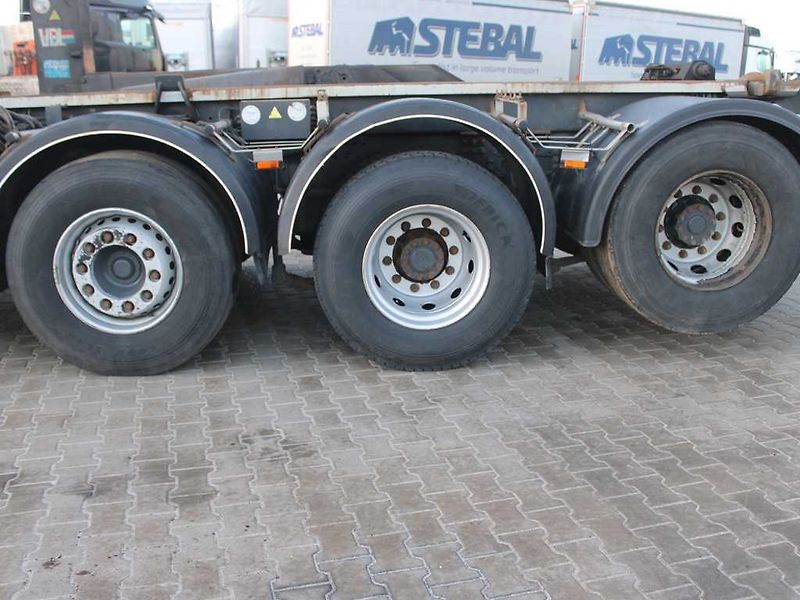 DAF XF 460, EURO 6, 8X2, 2X ZVEDACÍ N - fotka 26 z 32