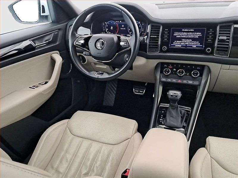 Škoda Kodiaq (2023) Laurin&Klement 2.0 TDI - fotka 7 z 17