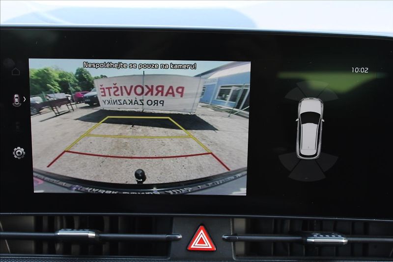 Kia Sportage 1,6 T-GDI  1MAJ,TOP,DPH,4X4 - fotka 17 z 40