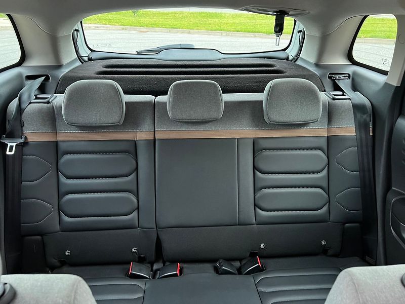 Citroën C3 Aircross (2022) 1.2 PureTech-ALU-P-KAMERA - fotka 20 z 46