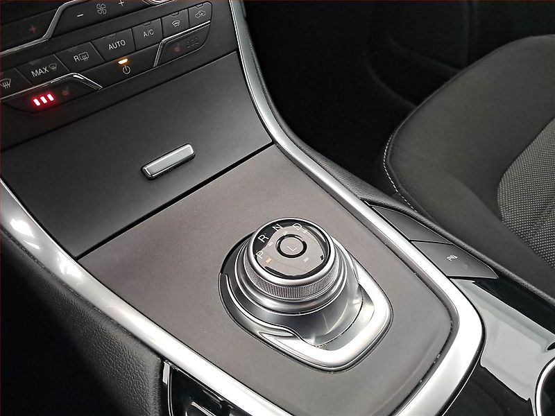 Ford Galaxy (2022) 2.5 Hybrid - fotka 13 z 17