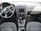 Škoda Octavia (2011) 1.2 TSi, ČR, Active, AC - náhled 8