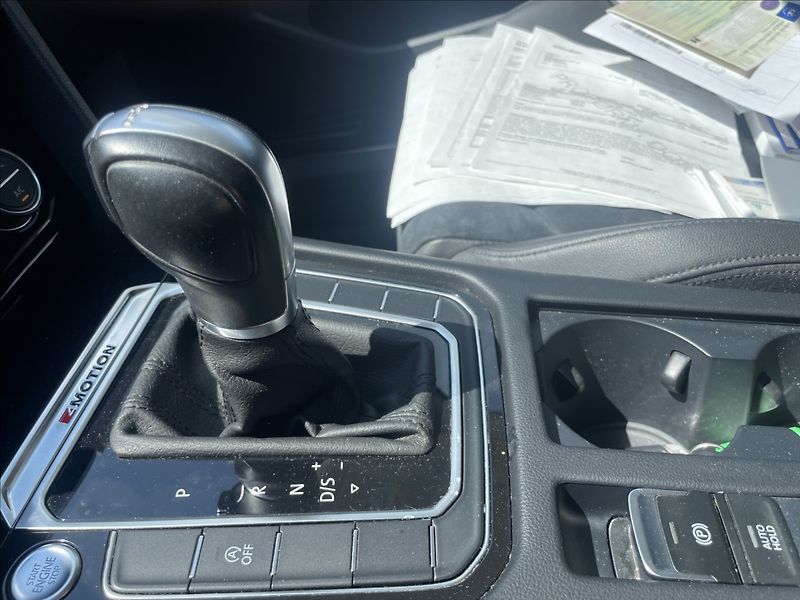 Volkswagen Passat 2,0 TDI 140kW BMT 4MOT DSG Hig - fotka 22 z 42