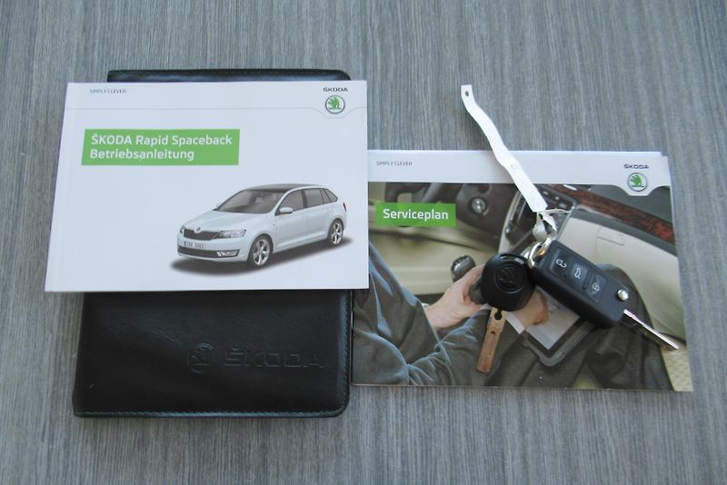 Škoda Rapid 1.2 TSi KLIMA - fotka 18 z 18