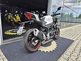 CFMOTO 450 NK (2026) 2026) – 1.majitelka, ZÁRUKA 20 - náhled 3