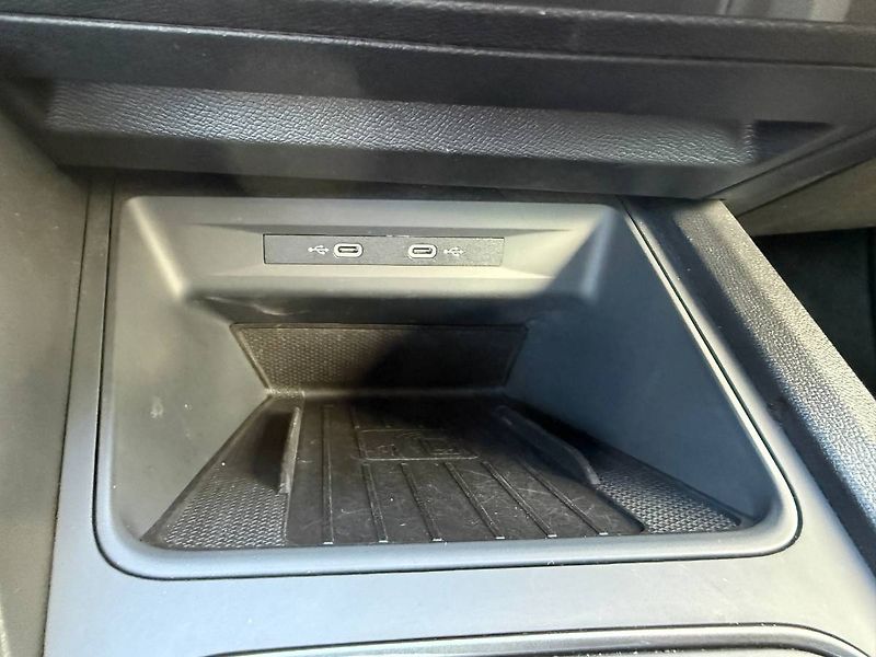 Cupra Formentor (2023) 1.5 TSI 110 kW DSG - fotka 29 z 33