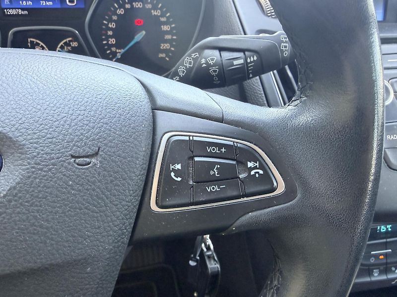 Ford Focus 1.0 EcoBoost   - fotka 11 z 29