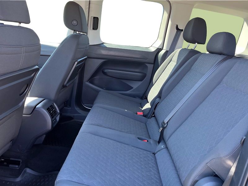 Volkswagen Caddy Life Edition 1.5 TSI PHEV - fotka 11 z 21