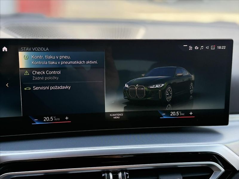 BMW i4 0,0 M50 544PS M Sport xDrive - fotka 11 z 38