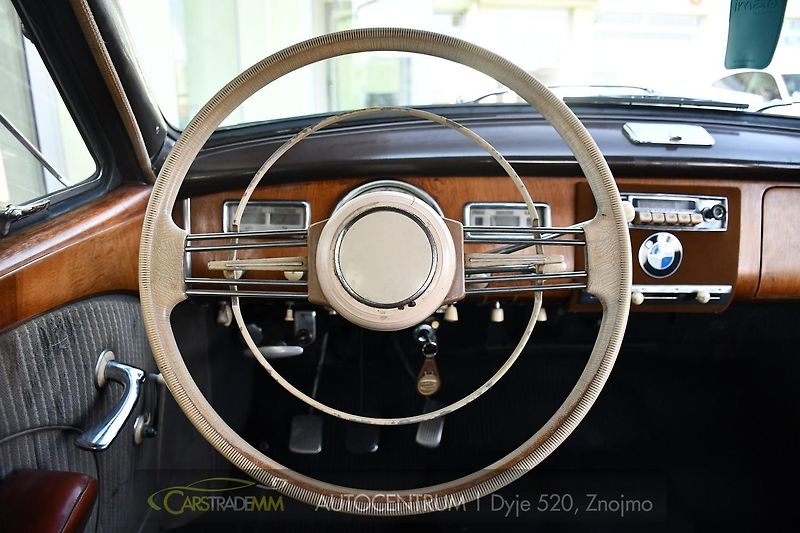 BMW Ostatní 502 3.2 Super V8 - fotka 25 z 41