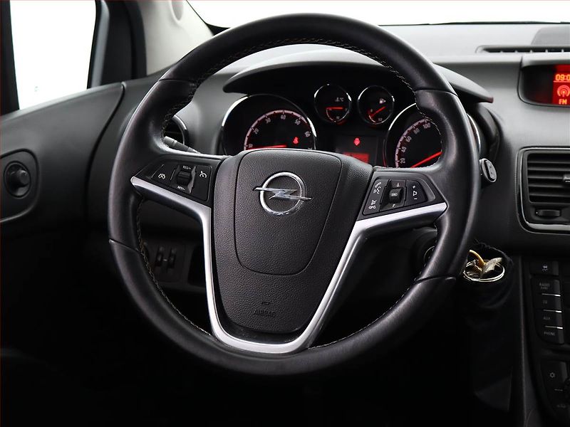 Opel Meriva (2016) 1.4 Turbo, Tempomat - fotka 13 z 14