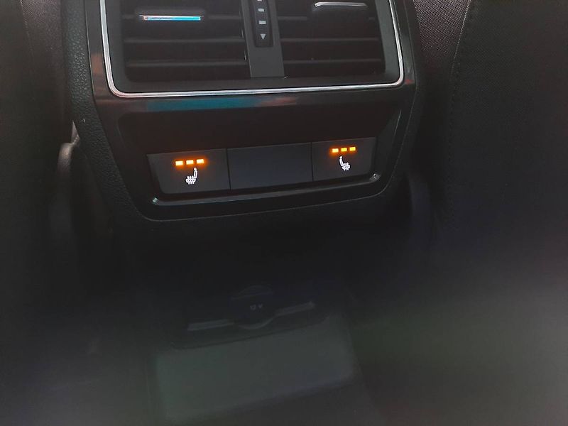 Škoda Karoq (2023) 2.0 TDI 4x4 (110kW/150k) DSG, - fotka 21 z 26