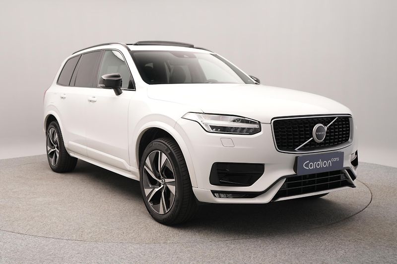 Volvo XC90 B5 AWD R-DESIGN AUT - fotka 12 z 53