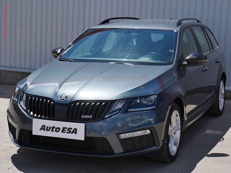 Škoda Octavia (2017) 2.0 TDi, 2.maj,ČR, RS - fotka 3 z 21