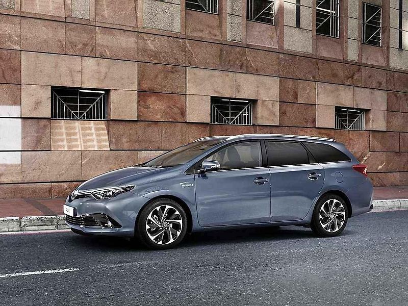 Toyota Auris.