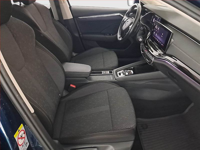 Škoda Octavia (2023) 2.0 TDI, ČR,1.maj, Serv.kniha - fotka 9 z 17