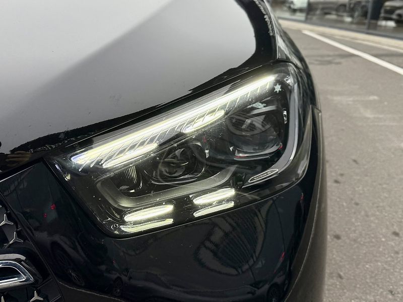 Mercedes-Benz GLE (2024) 450 d 4MATIC - fotka 46 z 53