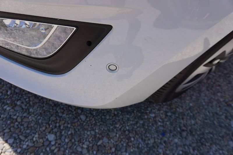 Hyundai i30 (2015) 1,6 1.Majitel  nové v ČR - fotka 28 z 33