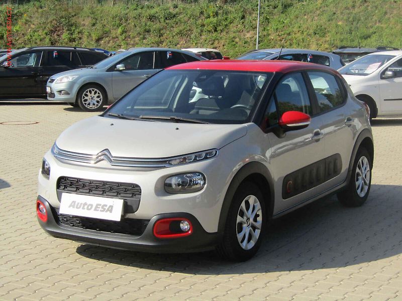 Citroën C3 (2019) 1.2 PT, 2.maj,ČR, Feel, STK7 - fotka 3 z 20