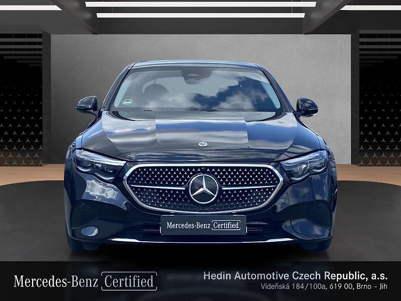 Mercedes-Benz Třídy E E 220 d 4M Avantgarde - fotka 8 z 26