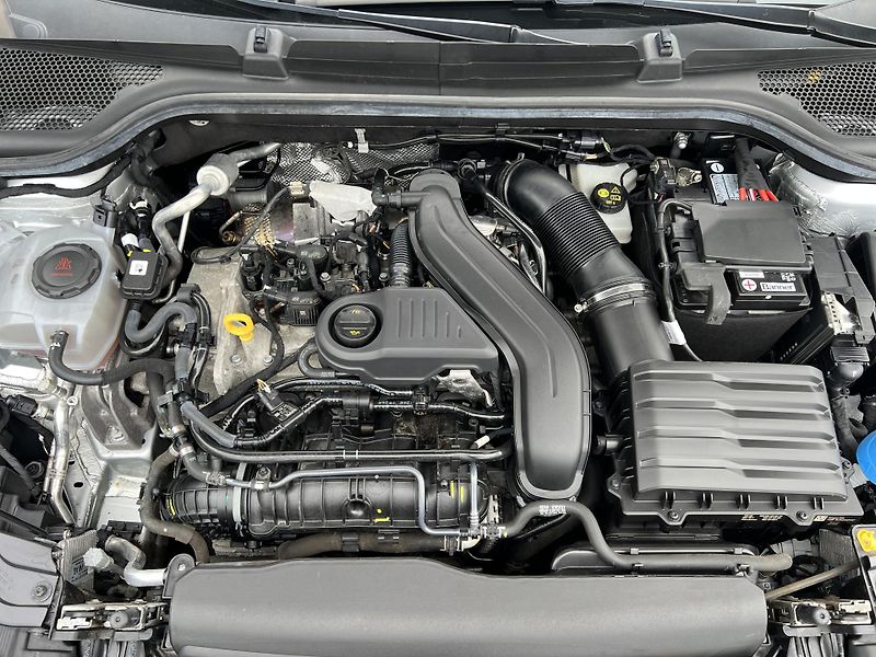 Škoda Scala Style 1.5TSi DSG ČR 1.MAJ. DPH - fotka 36 z 43