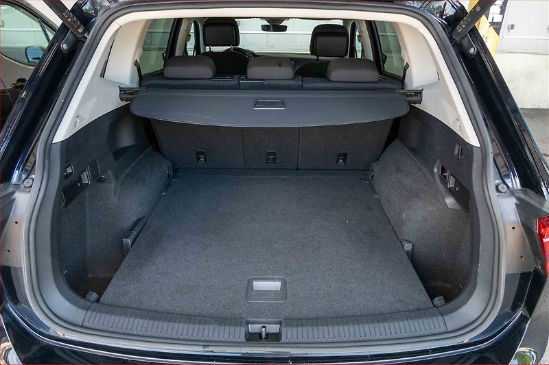 Volkswagen Tiguan (2023) Life 2.0 TDI - fotka 14 z 22