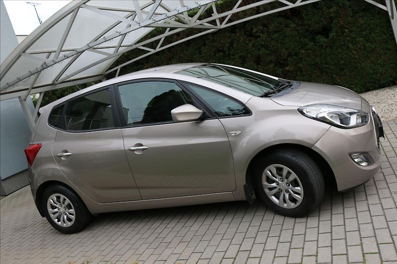 Hyundai ix20 1,6 91kW,1 majitel ČR,Tažné - fotka 4 z 31