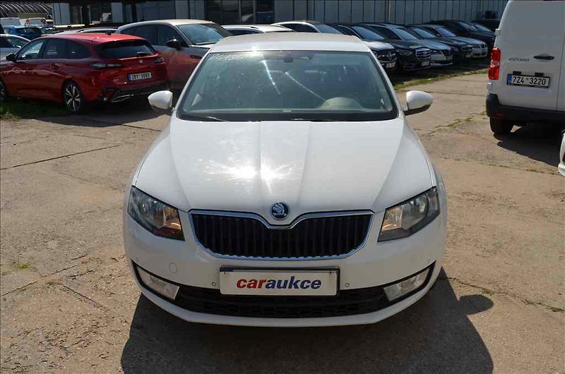 Škoda Octavia (2016) 1,6 TDI - fotka 2 z 23