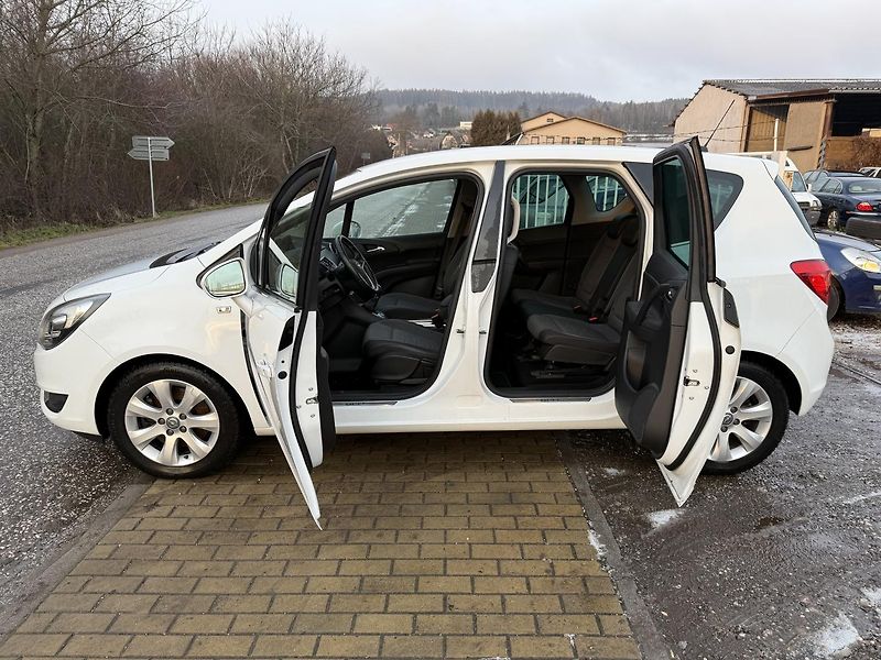 Opel Meriva (2016) 1.6 DTE - fotka 46 z 49