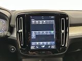 Volvo XC40 2.0  B4 Momentum Pro - náhled 27