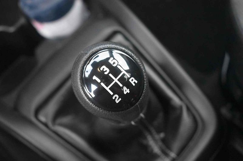 Swift je hlavně městské auto, ale ve verzi 4x4 se s ním dostanete i vysoko do hor.