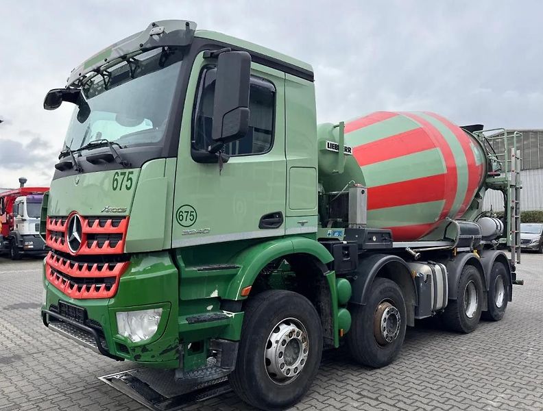 Mercedes-Benz (2017) Arocs 3240 8x4 MIX EURO 6 - fotografie inzerátu