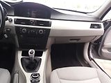 BMW Řada 3 (2010) 2.0d,105kW,VÝHŘEV.SEDADEL!! - náhled 9