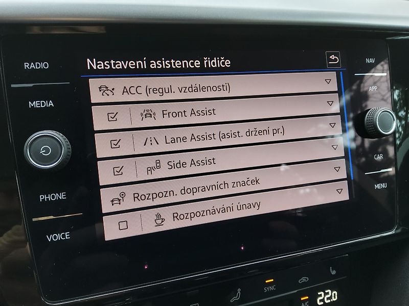 Volkswagen Arteon (2023) 2.0TDI DSG 1maj ČR Elegance - fotka 19 z 24