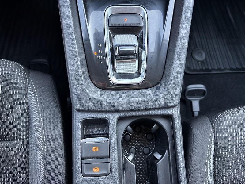 Škoda Octavia 2.0 Tdi 85kw Dsg AMBITION  Combi  - fotka 10 z 12