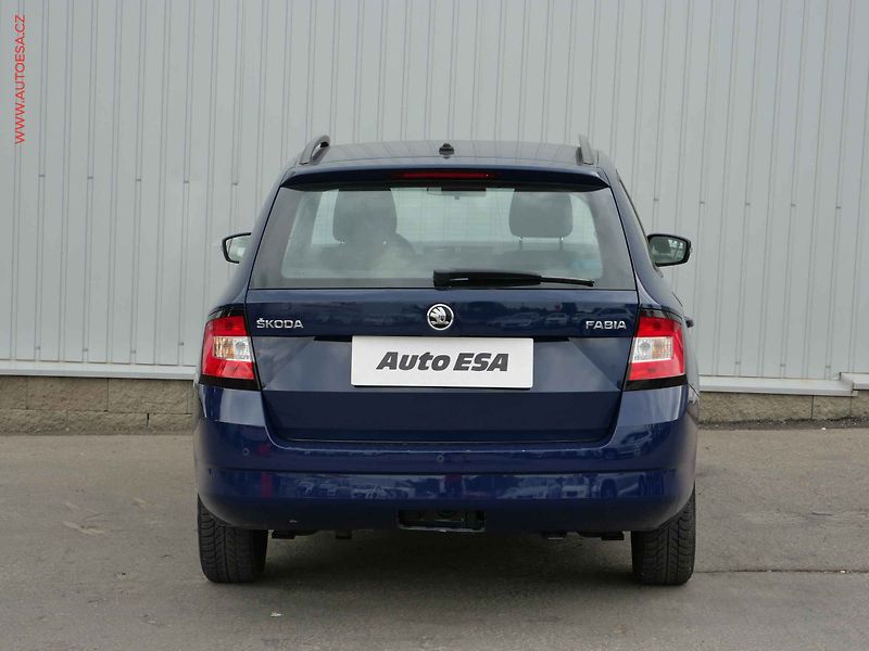 Škoda Fabia (2018) 1.0TSi, ČR, Ambition, TZ - fotka 5 z 19