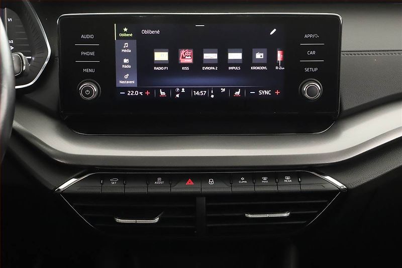 Škoda Octavia (2020) 1.5 TSI, Navi, Tempomat - fotka 10 z 21